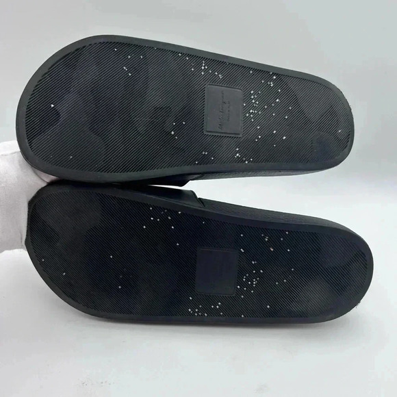 Salvatore Ferragamo Women's $340 Groove Gancini Pool Slide Sandals Black US 7 M - Picture 6 of 11
